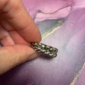 Stacking ring